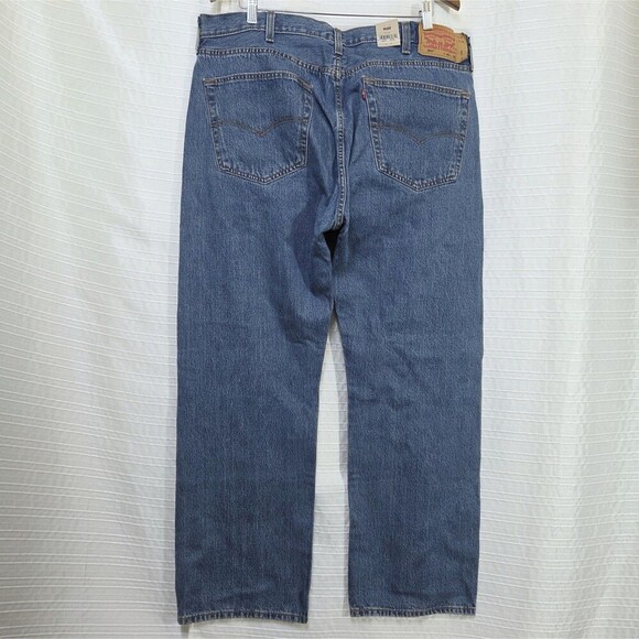 NWT Levi's 501 Jeans Original Button Fly Straight Leg Lt-Med 40X30 - Picture 3 of 16
